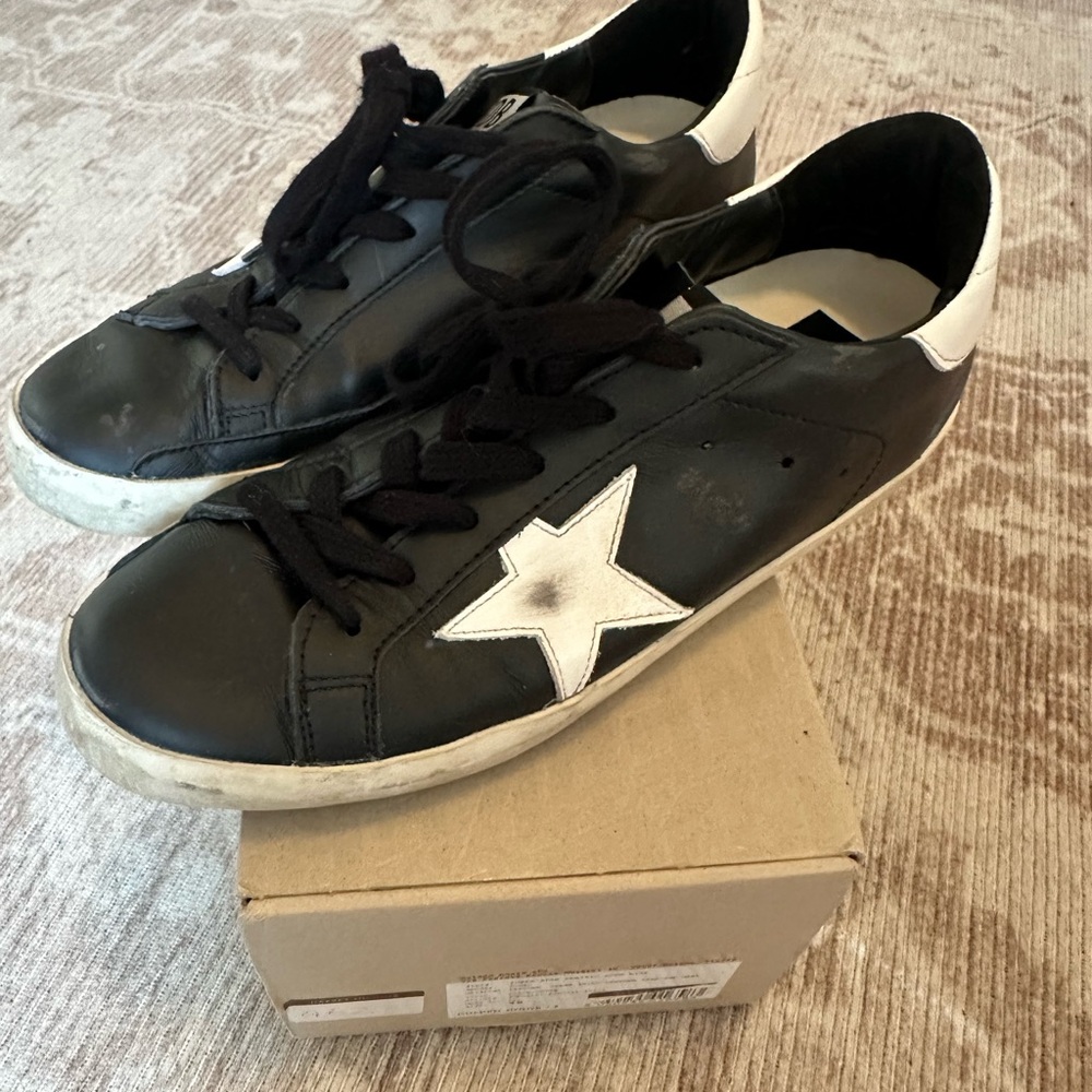 Women’s Golden Goose Sneakers - Picture 6 of 7